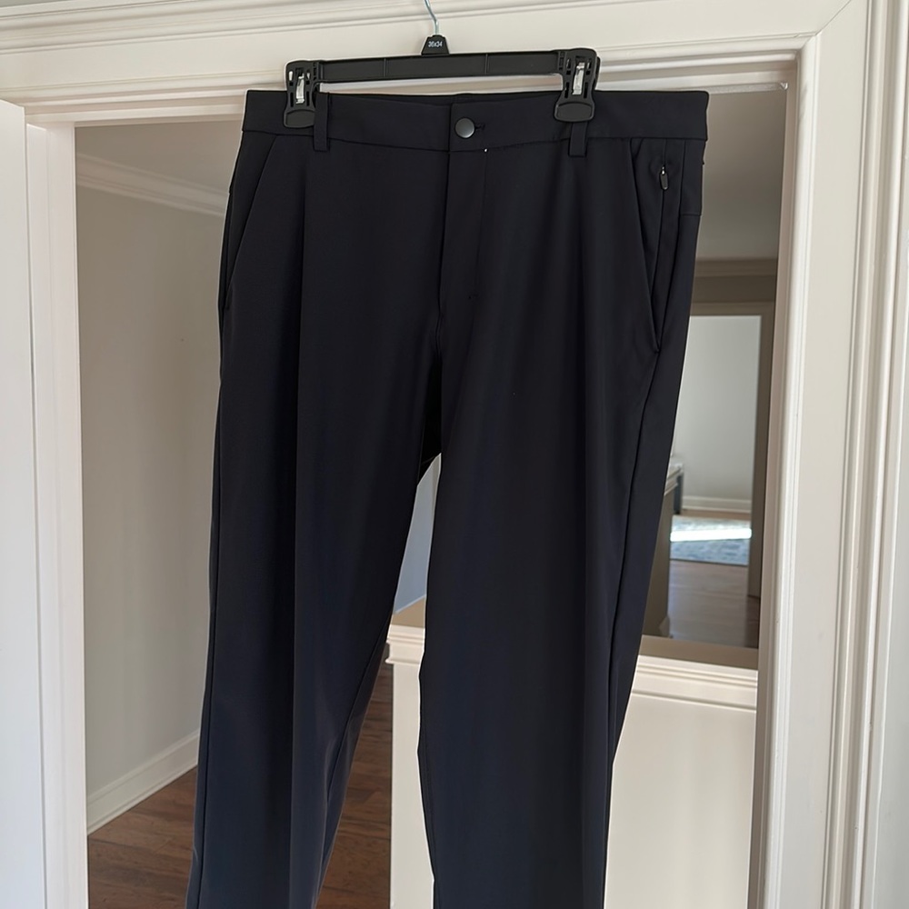 Lululemon Commission Pant Classic Fit Warpstreme 34”